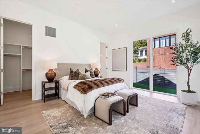 6514 76TH ST, Cabin John, MD 20818