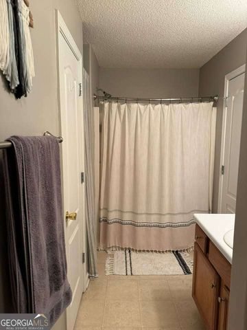 431 Bridgewater Way, Athens, GA 30601