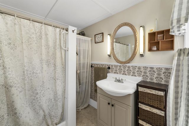 133 Center Street, Wolfeboro, NH 03894