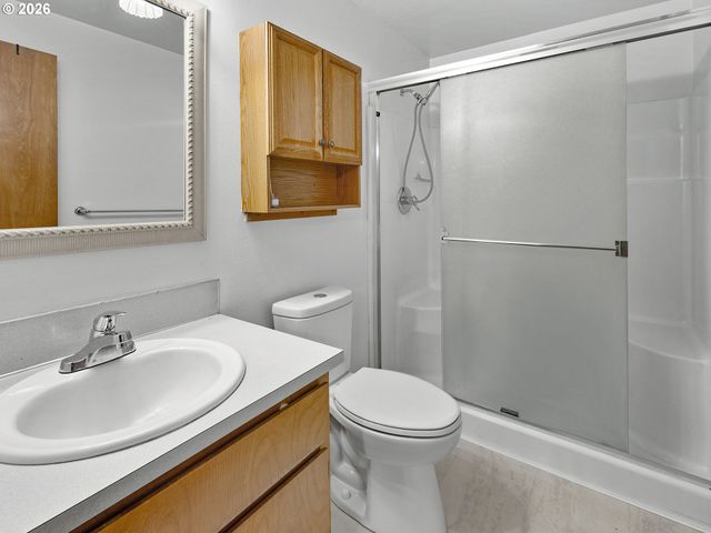 2080 Se CURRIN Ln, Hillsboro, OR 97123