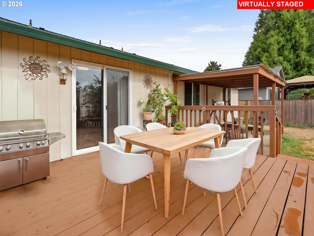 2080 Se CURRIN Ln, Hillsboro, OR 97123