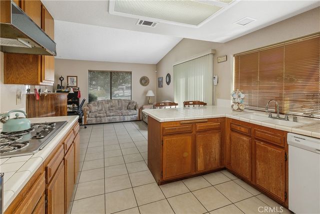 7800 Maria, Riverside, CA 92509