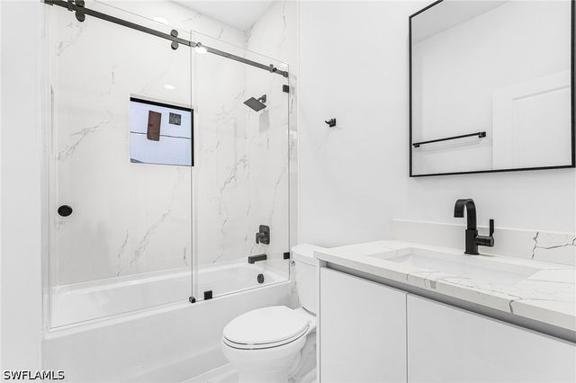 1630 NE 17th TER, Cape Coral, FL 33909