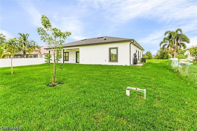 1630 NE 17th TER, Cape Coral, FL 33909