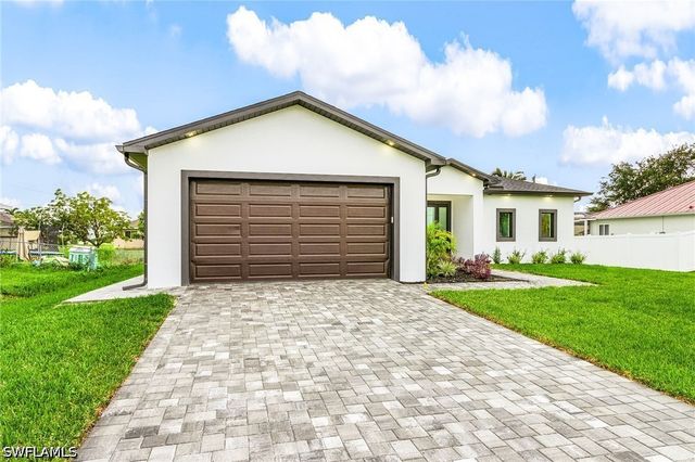 1630 NE 17th TER, Cape Coral, FL 33909