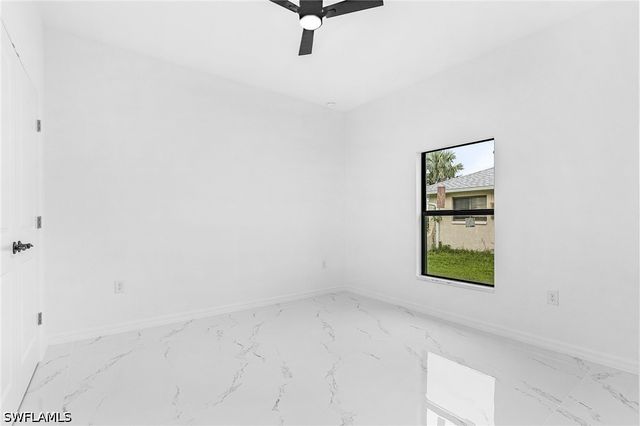 1630 NE 17th TER, Cape Coral, FL 33909