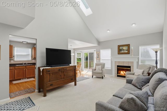 753 Woodhaven Drive, Commerce Charter Township, MI 48390