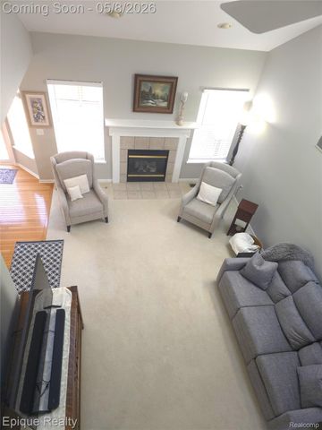 753 Woodhaven Drive, Commerce Charter Township, MI 48390