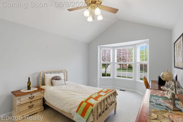 753 Woodhaven Drive, Commerce Charter Township, MI 48390