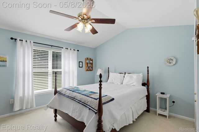 753 Woodhaven Drive, Commerce Charter Township, MI 48390
