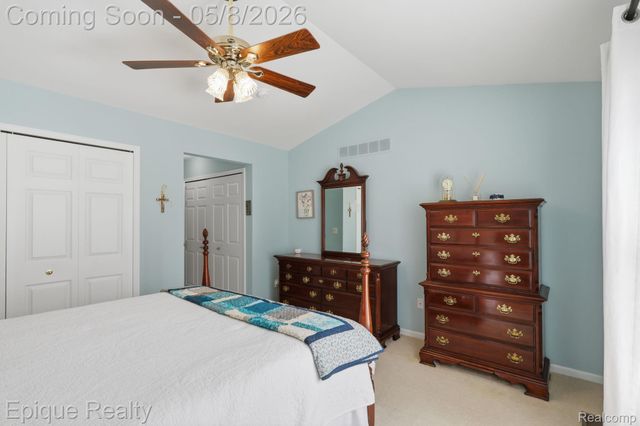 753 Woodhaven Drive, Commerce Charter Township, MI 48390