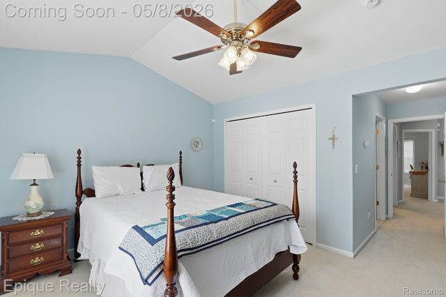 753 Woodhaven Drive, Commerce Charter Township, MI 48390