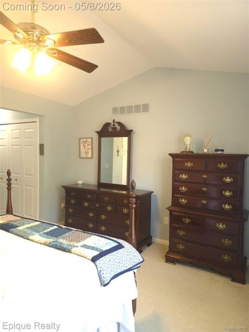 753 Woodhaven Drive, Commerce Charter Township, MI 48390