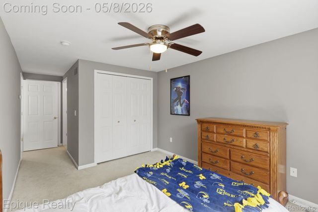 753 Woodhaven Drive, Commerce Charter Township, MI 48390