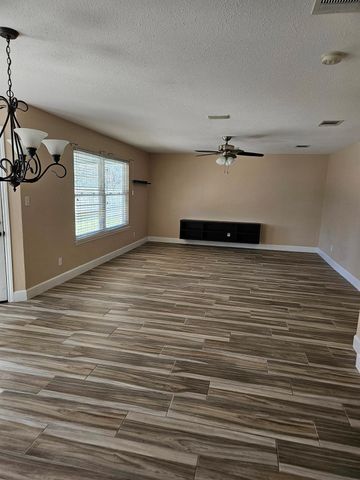 1610 Jennifer CT, Round Rock, TX 78664