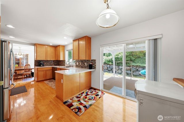 130 67th Avenue Ct E, Fife, WA 98424