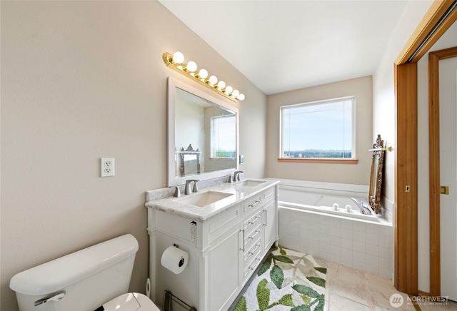 130 67th Avenue Ct E, Fife, WA 98424