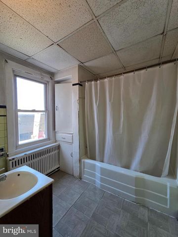 1241 GREEN ST, Reading, PA 19604