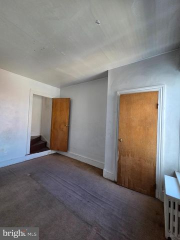 1241 GREEN ST, Reading, PA 19604