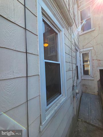 1241 GREEN ST, Reading, PA 19604