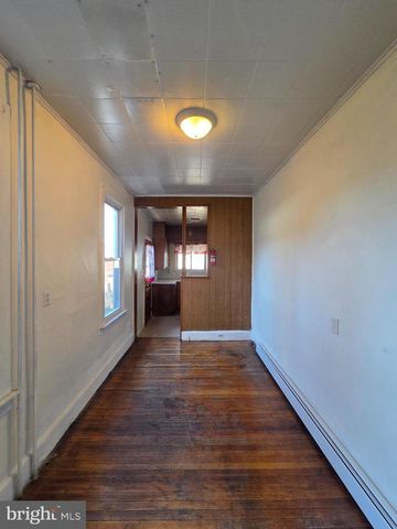 1241 GREEN ST, Reading, PA 19604