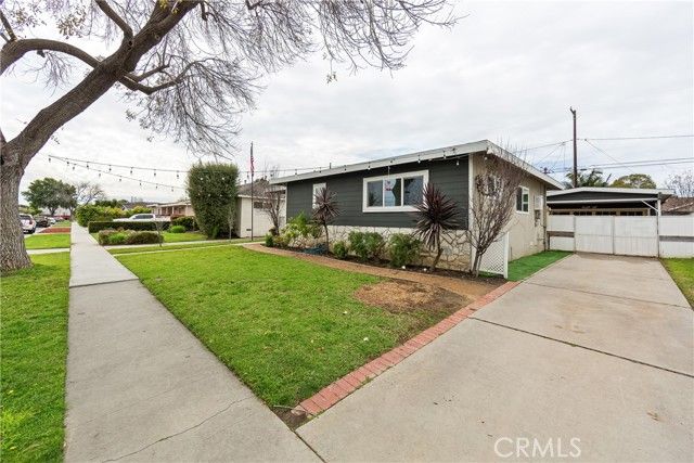 2335 Carfax Avenue, Long Beach, CA 90815