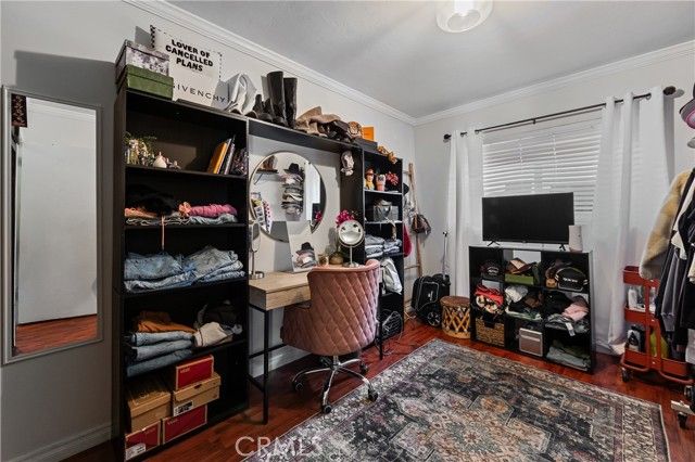 2335 Carfax Avenue, Long Beach, CA 90815