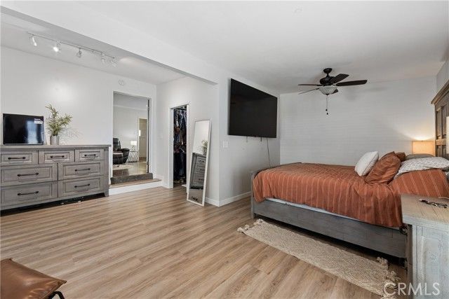 2335 Carfax Avenue, Long Beach, CA 90815