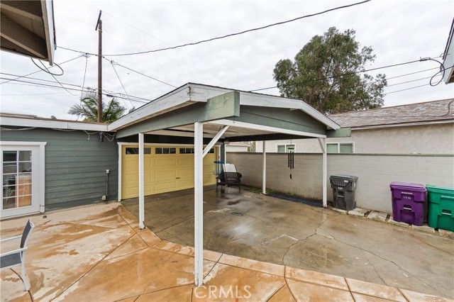2335 Carfax Avenue, Long Beach, CA 90815