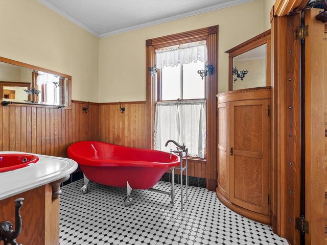 507 Washington COURT, Sheboygan, WI 53081