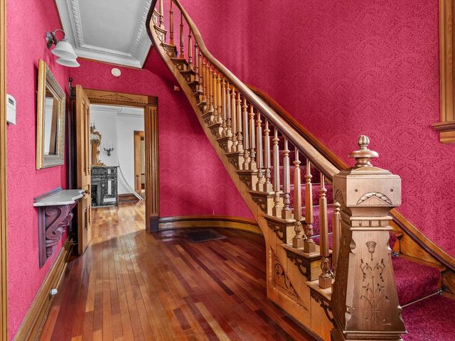 507 Washington COURT, Sheboygan, WI 53081