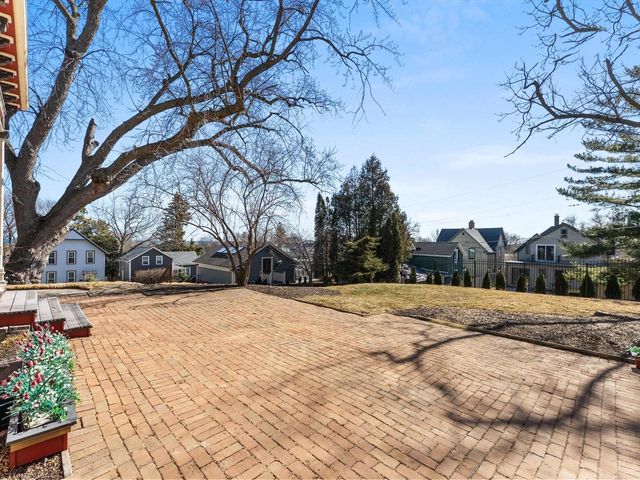 507 Washington COURT, Sheboygan, WI 53081