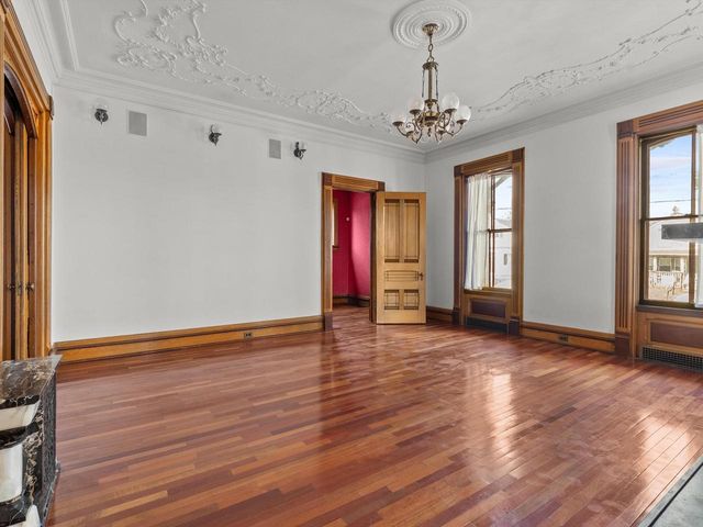 507 Washington COURT, Sheboygan, WI 53081