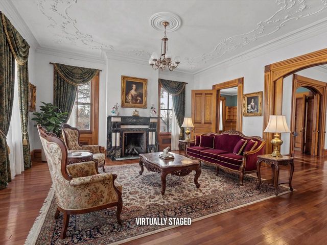 507 Washington COURT, Sheboygan, WI 53081