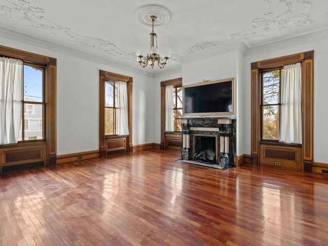 507 Washington COURT, Sheboygan, WI 53081