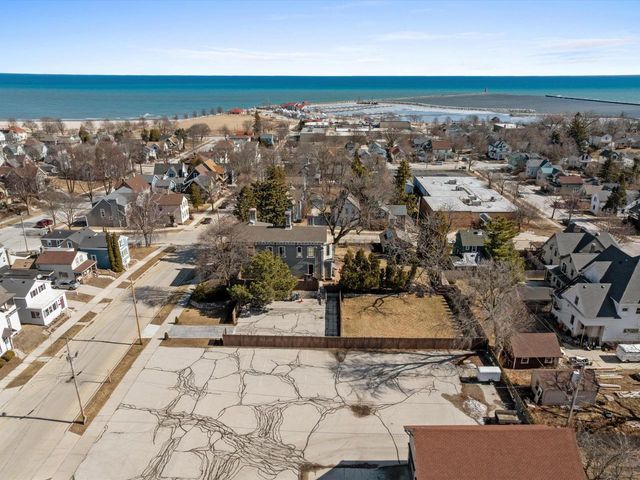 507 Washington COURT, Sheboygan, WI 53081