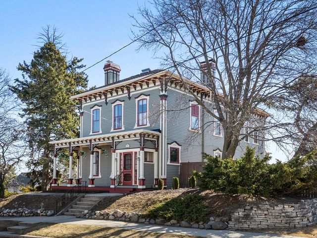 507 Washington COURT, Sheboygan, WI 53081