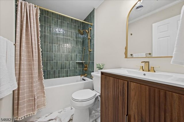36 Kingswood Rd, Branchburg Twp., NJ 08876