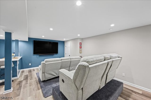 36 Kingswood Rd, Branchburg Twp., NJ 08876