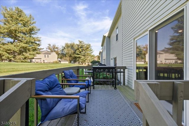 36 Kingswood Rd, Branchburg Twp., NJ 08876