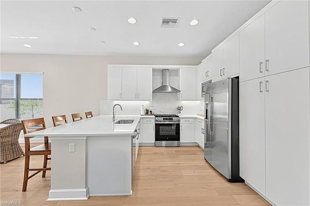 21013 Teak Tree TER, Estero, FL 33928