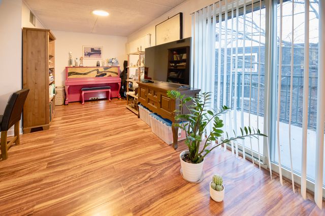 3856 S parkway Drive 3B, Northbrook, IL 60062