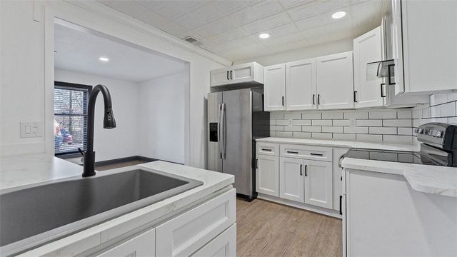 26 Annette Lane, Bella Vista, AR 72715