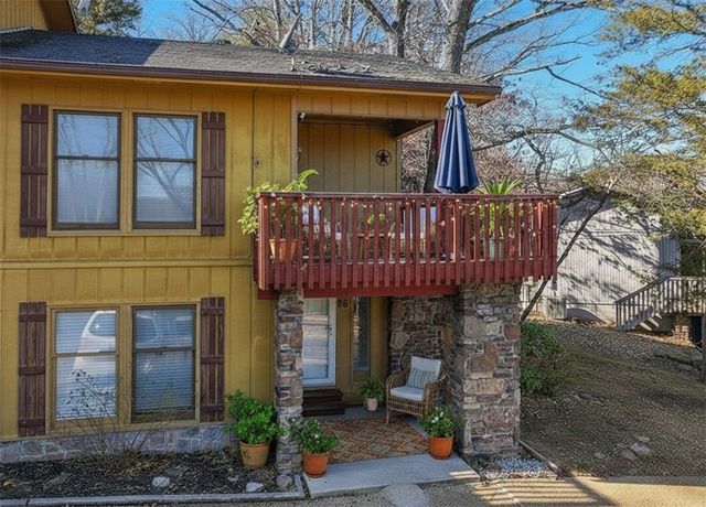 26 Annette Lane, Bella Vista, AR 72715