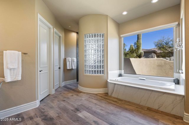 6419 E GREYTHORN Drive, Scottsdale, AZ 85266