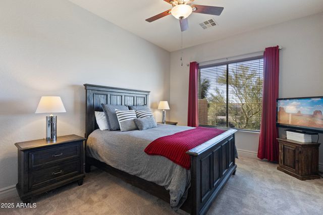 6419 E GREYTHORN Drive, Scottsdale, AZ 85266