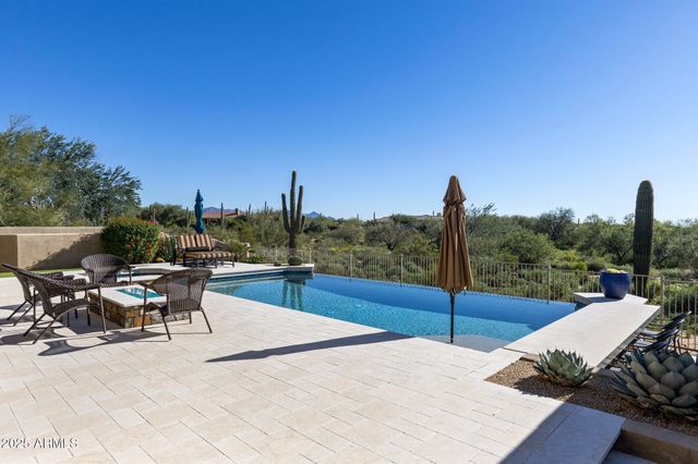 6419 E GREYTHORN Drive, Scottsdale, AZ 85266