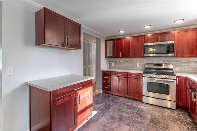 855 Fairmont Avenue, North Tonawanda, NY 14120