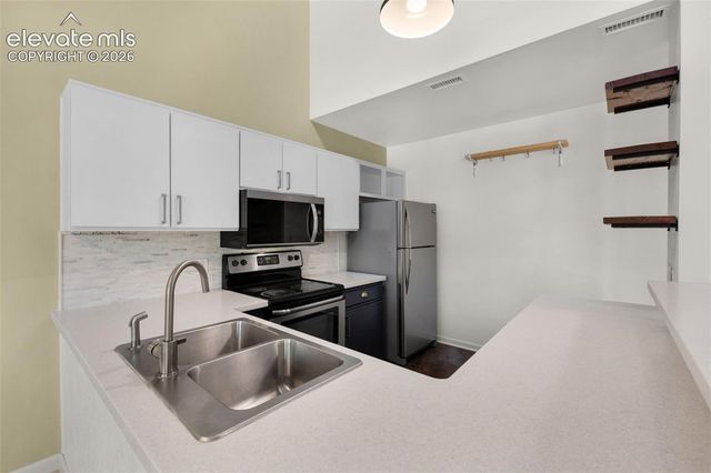 592 Observatory Drive, Colorado Springs, CO 80904