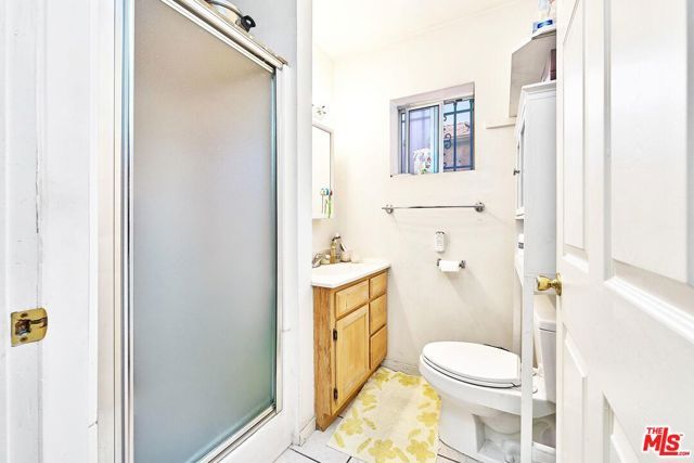 1229 S Harvard Boulevard, Los Angeles, CA 90006